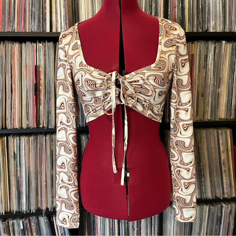 Swirly psychedelic crop keyhole club festival grateful bolt dead company 🤎⚡️🖤 - Picture 3 of 9